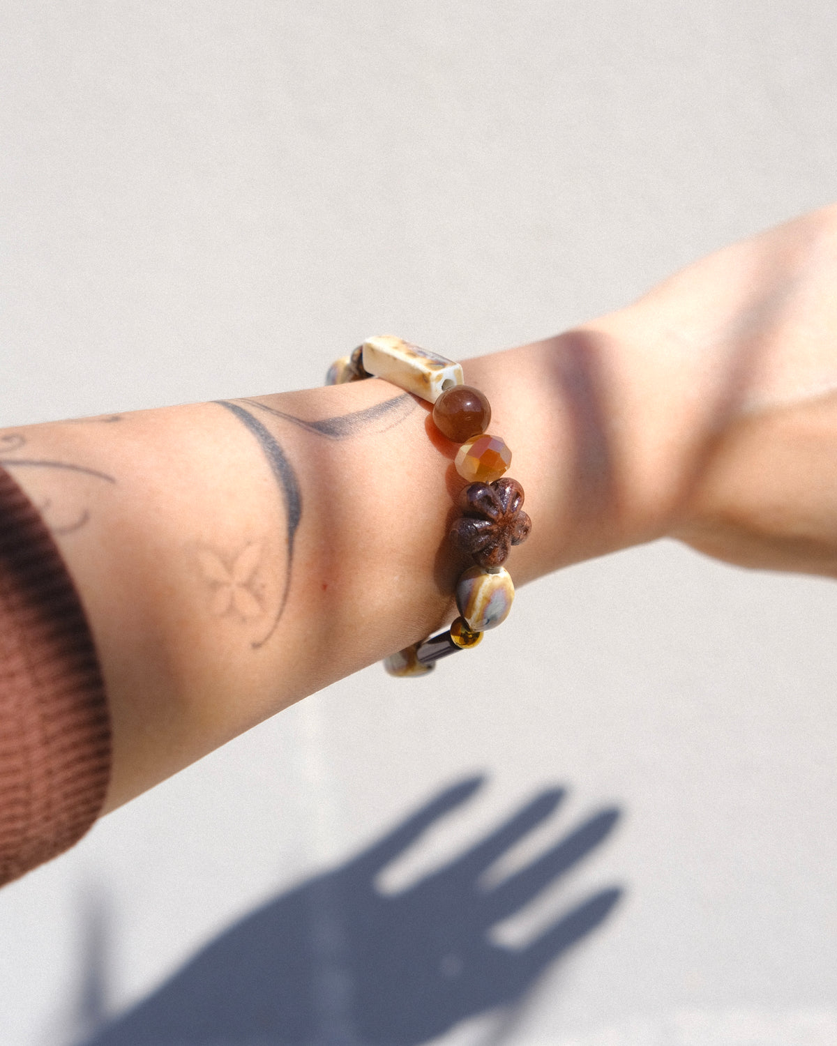 Warm Sun Bare Shoulders bracelet