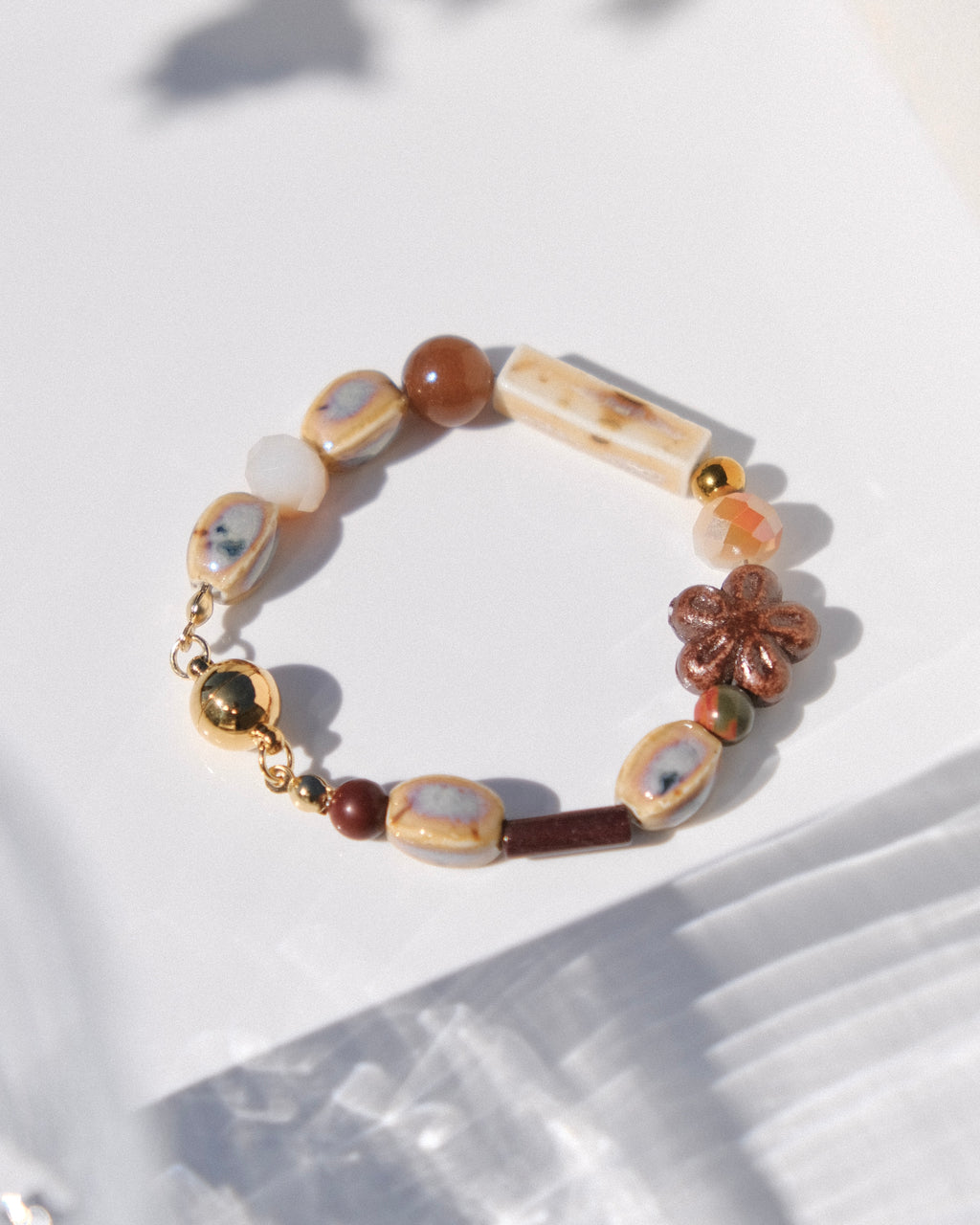 Warm Sun Bare Shoulders bracelet