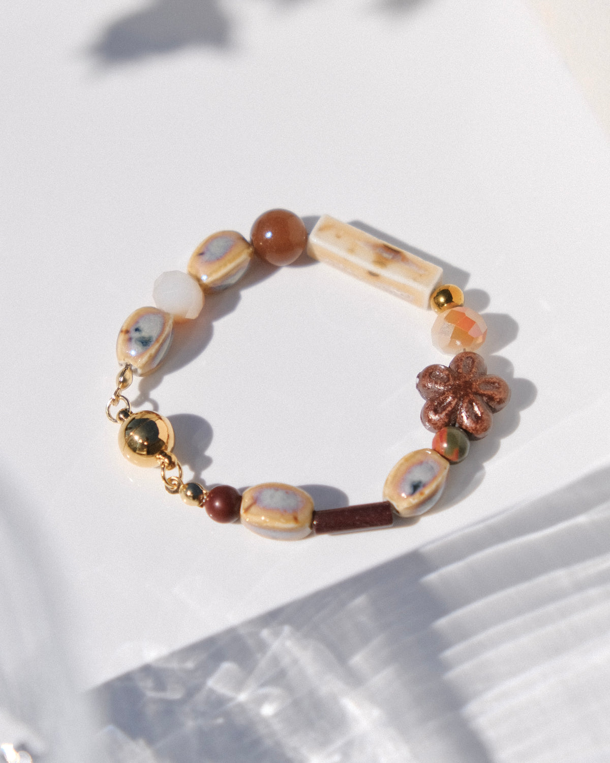 Warm Sun Bare Shoulders bracelet