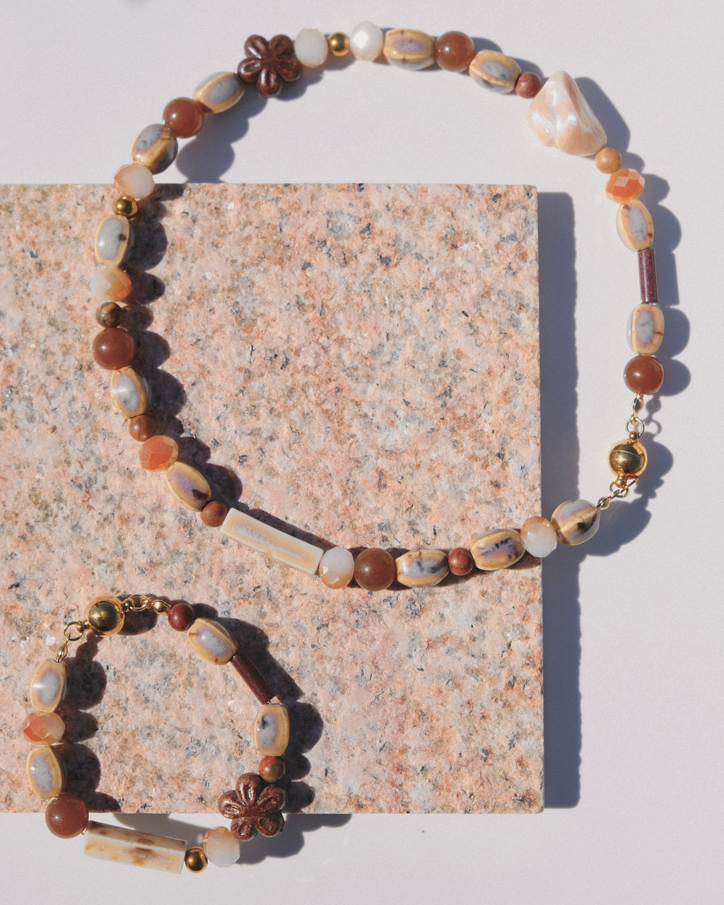 Warm Sun Bare Shoulders bracelet