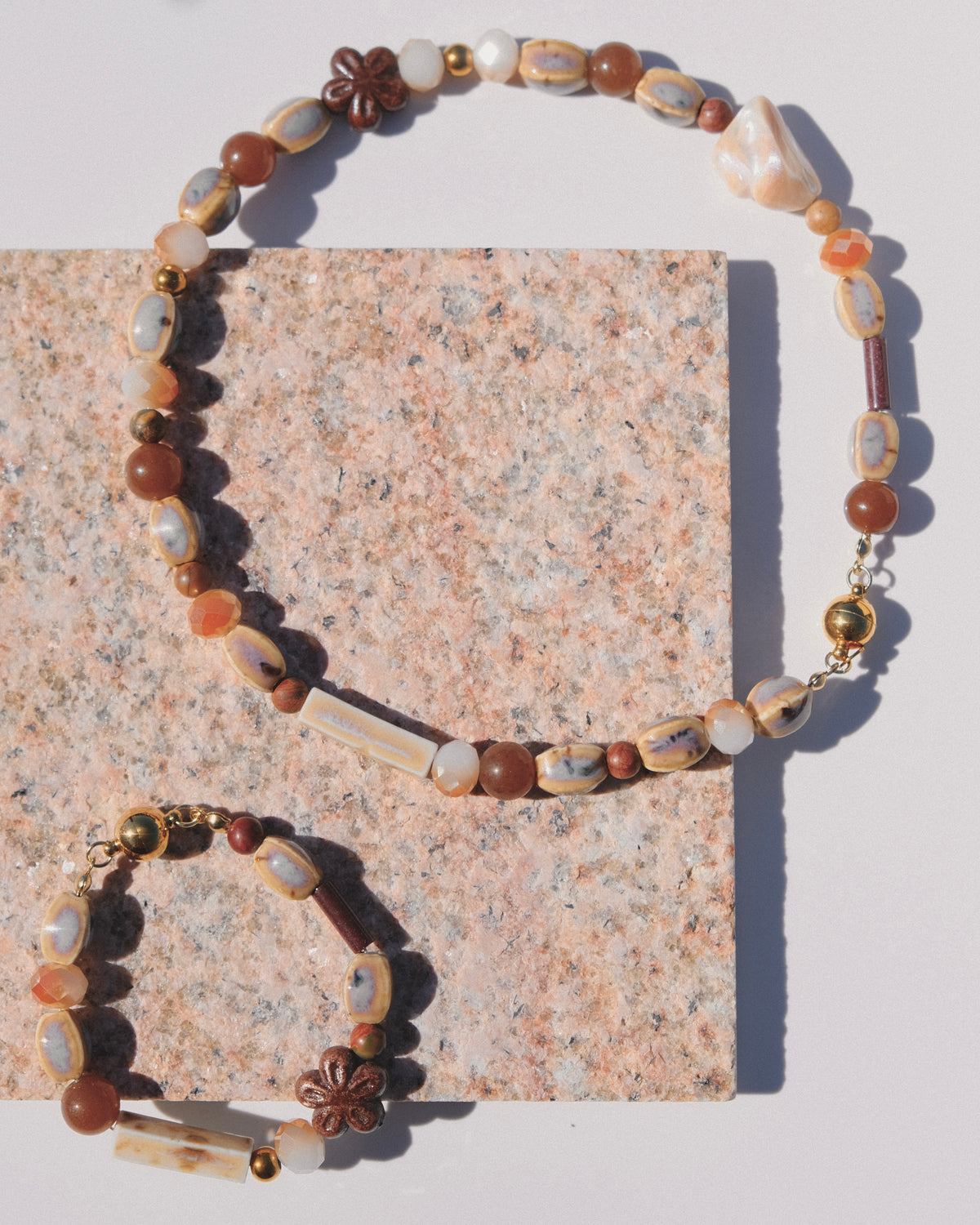 Warm Sun Bare Shoulders bracelet