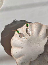 Load image into Gallery viewer, AZLAN earrings