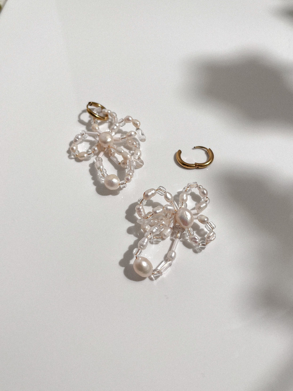 Ava Charm Hoop Earrings - Pearl Essence