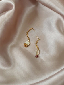 MONA earrings