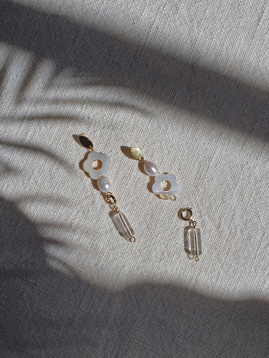 wholesale HAELA earrings - Pearl White