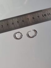 Load image into Gallery viewer, Everyday Round Hoops - Small Silver