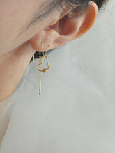 Load image into Gallery viewer, STRING of HEARTS threader earrings