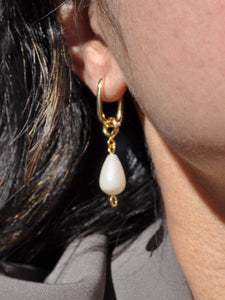 CASSIE hoop earrings
