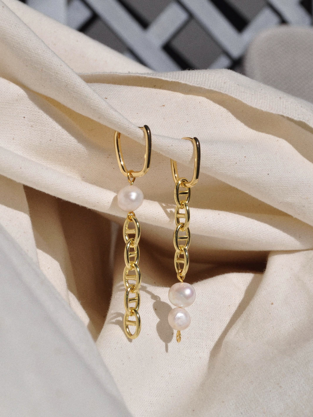 wholesale CAMERON hoop earrings