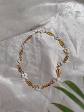 Load image into Gallery viewer, onacloudysunday necklace no.3